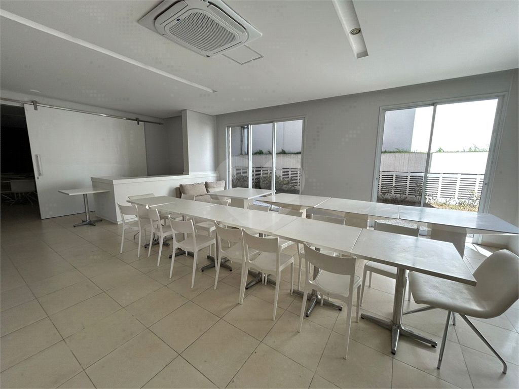 Apartamento Perdizes 3 suites e 3 vagas de garagem 