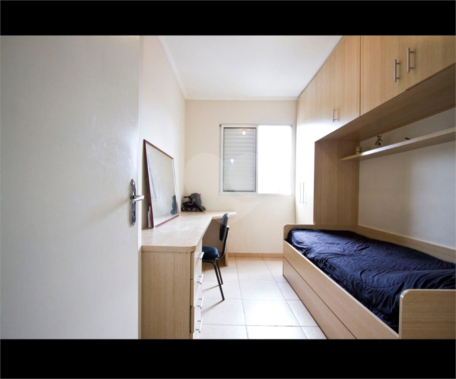 Apartamento à venda com 2 quartos, 50m² - Foto 13