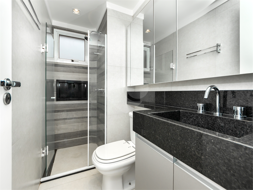 APARTAMENTO 3 DORMITÓRIOS 1 SUÍTE À VENDA NA SAÚDE