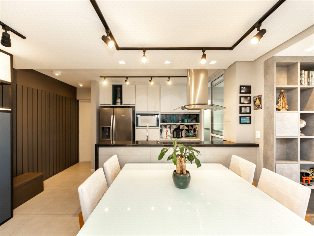 APARTAMENTO 3 DORMITÓRIOS 1 SUÍTE À VENDA NA SAÚDE