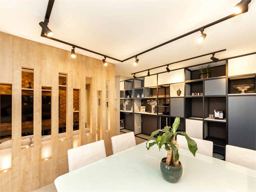 APARTAMENTO 3 DORMITÓRIOS 1 SUÍTE À VENDA NA SAÚDE