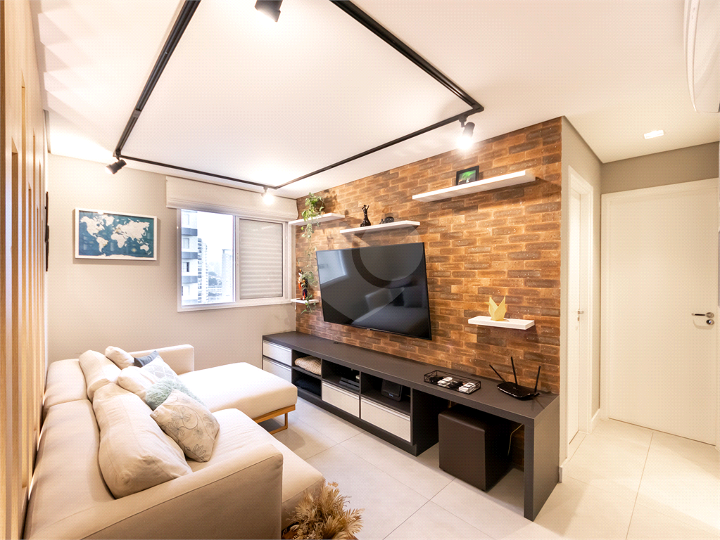 APARTAMENTO 3 DORMITÓRIOS 1 SUÍTE À VENDA NA SAÚDE