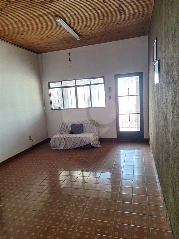 Casa à venda com 5 quartos, 135m² - Foto 1