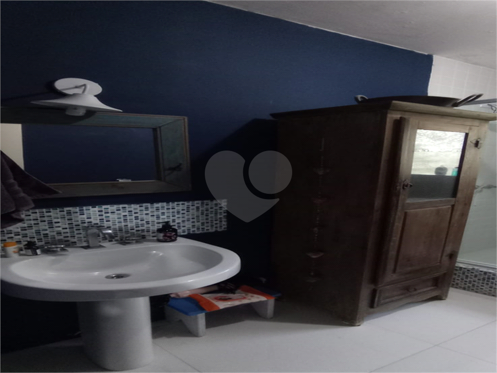 Casa, 3 quartos, 229 m² - Foto 24