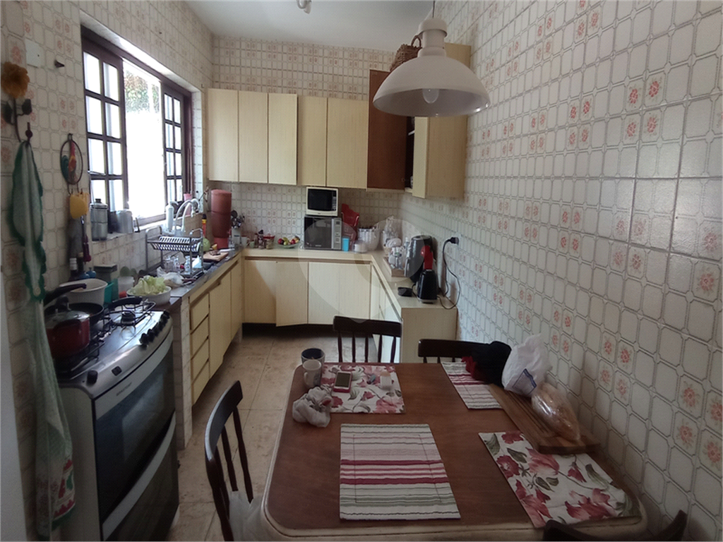 Casa, 3 quartos, 229 m² - Foto 13