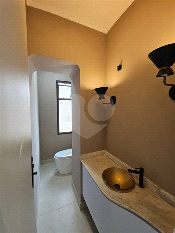Apartamento de 180 m², 4 Quartos e 4 Banheiros – Totalmente Reformado e Pronto para Morar