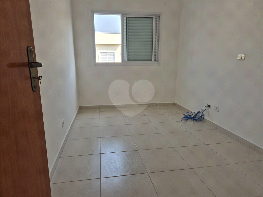 Casa de Condomínio para alugar com 3 quartos, 100m² - Foto 12