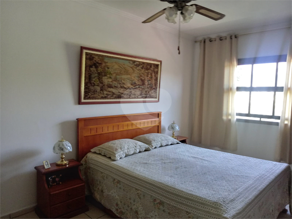 Casa à venda com 3 quartos, 284m² - Foto 19