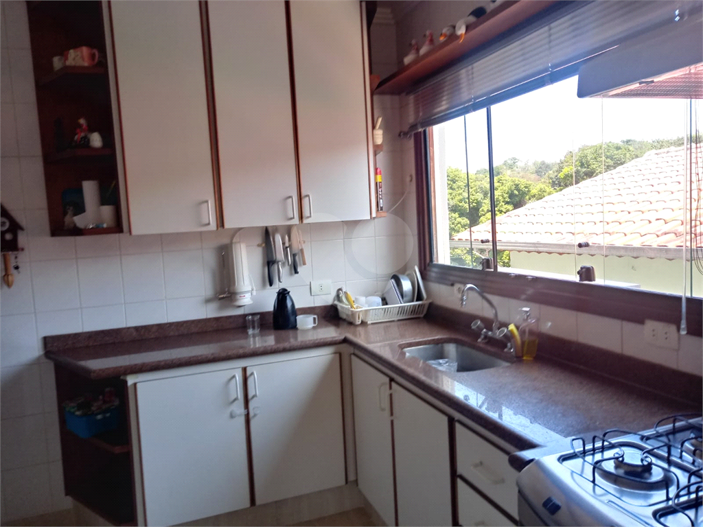 Casa à venda com 3 quartos, 284m² - Foto 2