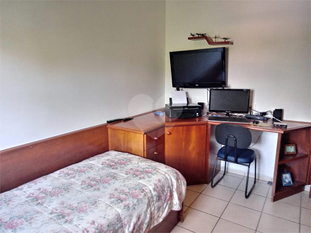 Casa à venda com 3 quartos, 284m² - Foto 21