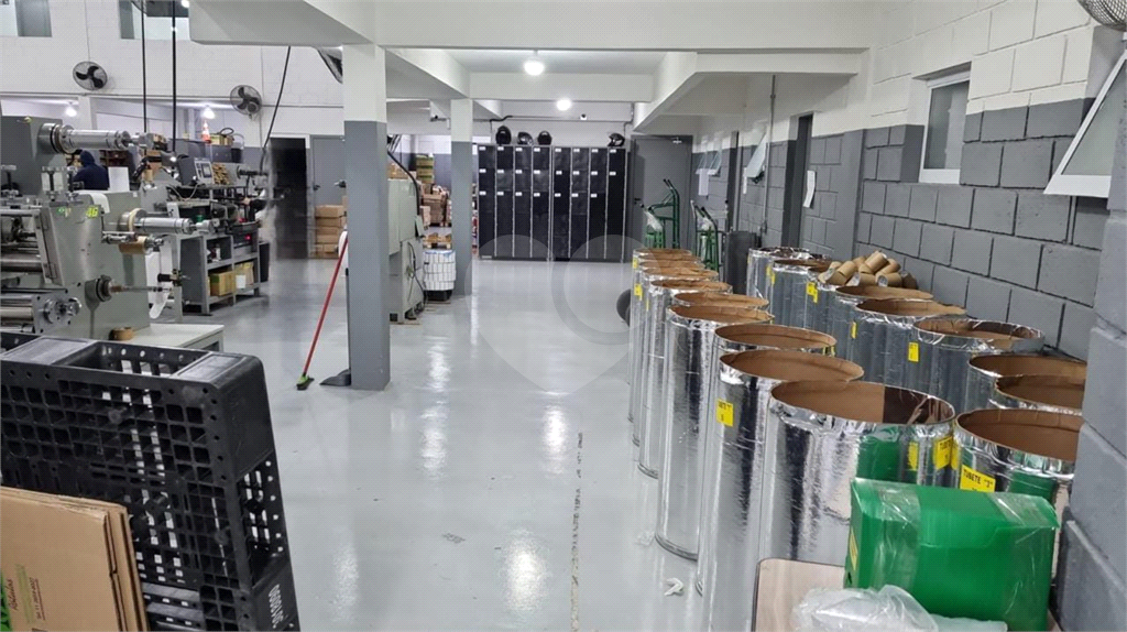 Galpão à Venda na Vila Guilherme – 1.400 m² com Estrutura Completa e Excelente Localização!  
