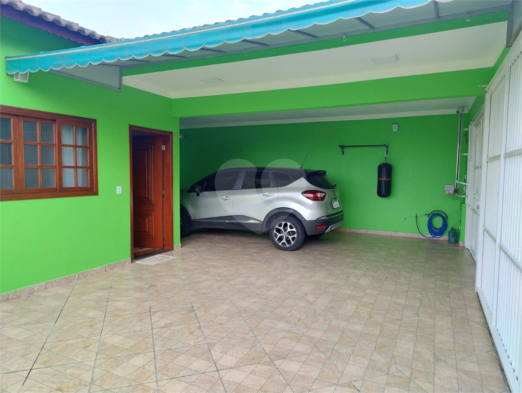 Casa à venda com 2 quartos, 170m² - Foto 3