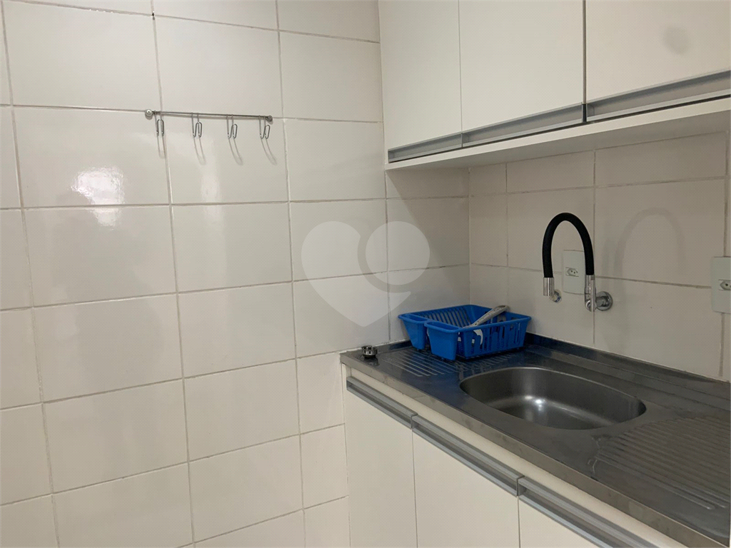 Locação de porteira fechada com agua luz e internet 