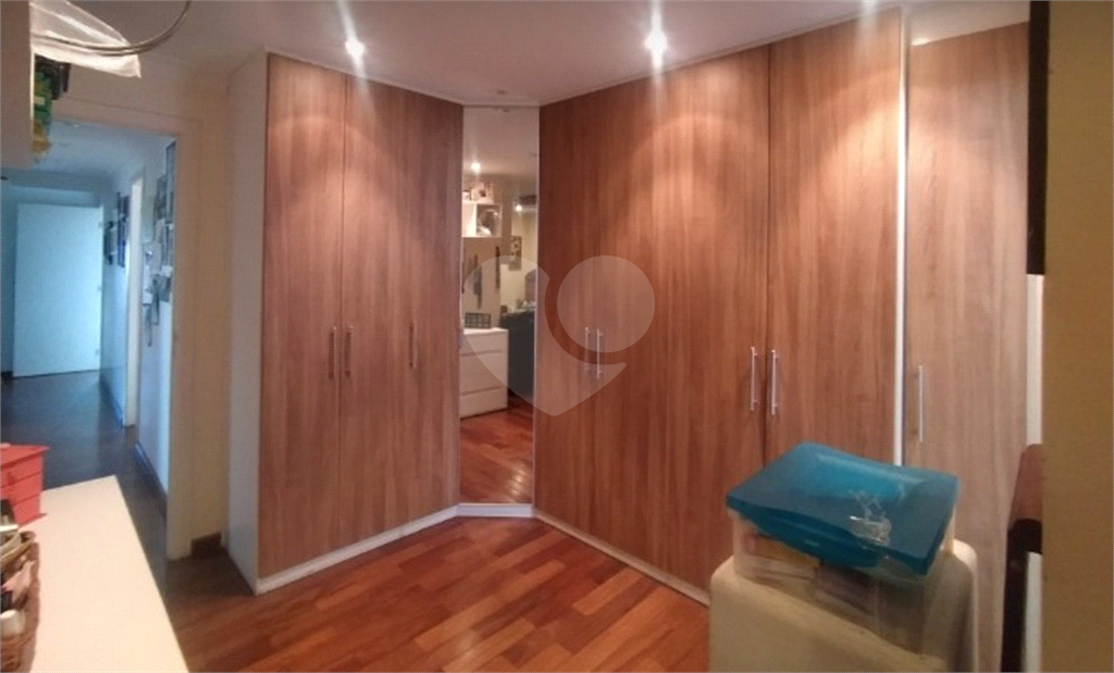 Apartamento à venda com 4 quartos, 185m² - Foto 15