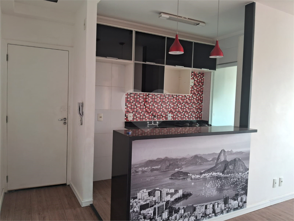 APARTAMENTO em TUCURUVI