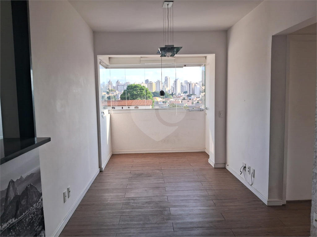 APARTAMENTO em TUCURUVI