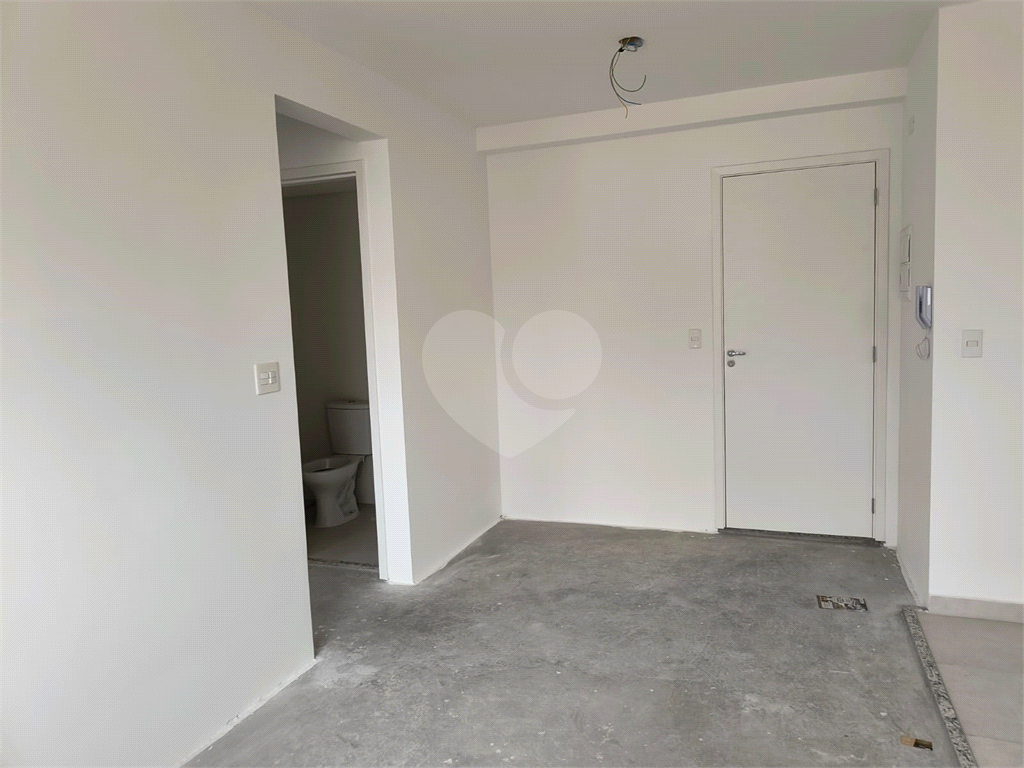 APARTAMENTO em TUCURUVI