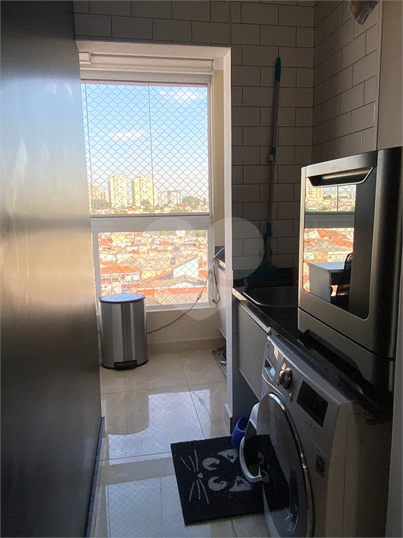 APARTAMENTO em PARQUE CONTINENTAL I