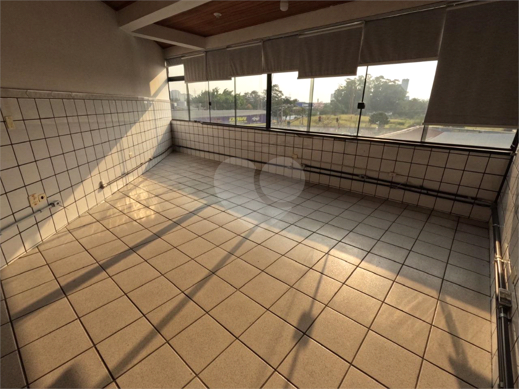 Prédio Inteiro à Venda - 516m² Área Útil - Vila Maria - SP