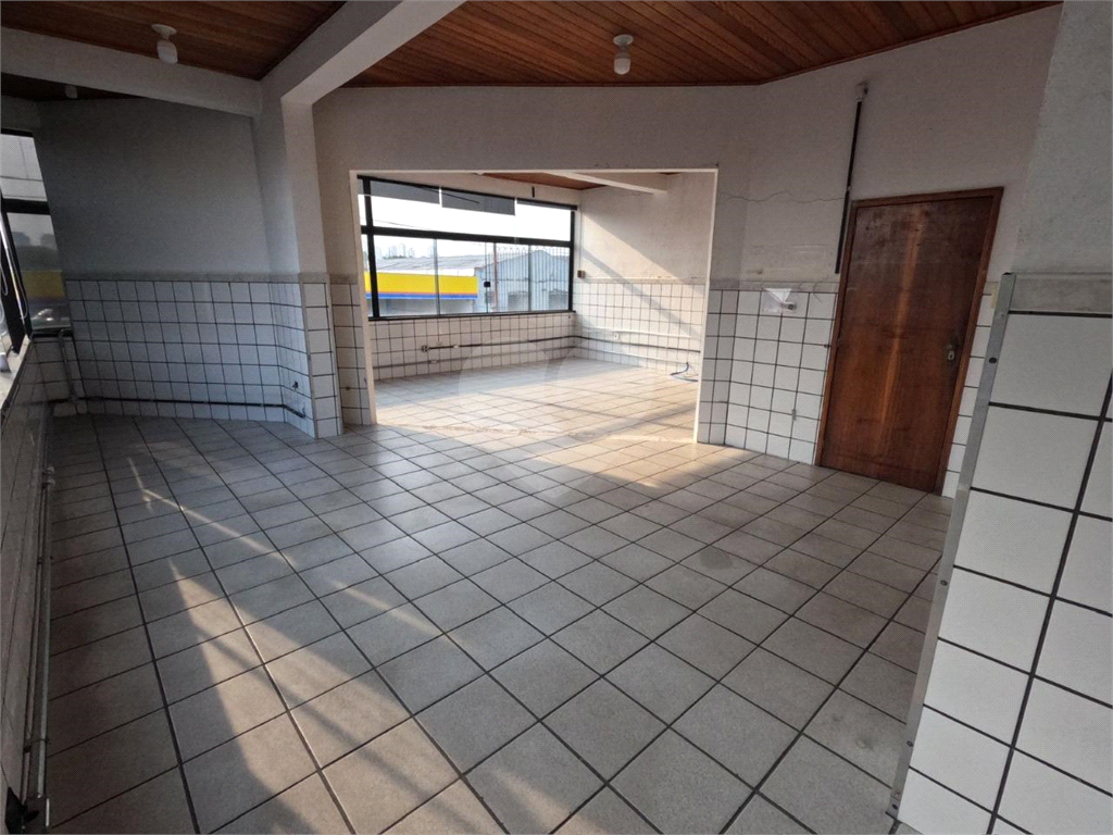 Prédio Inteiro à Venda - 516m² Área Útil - Vila Maria - SP