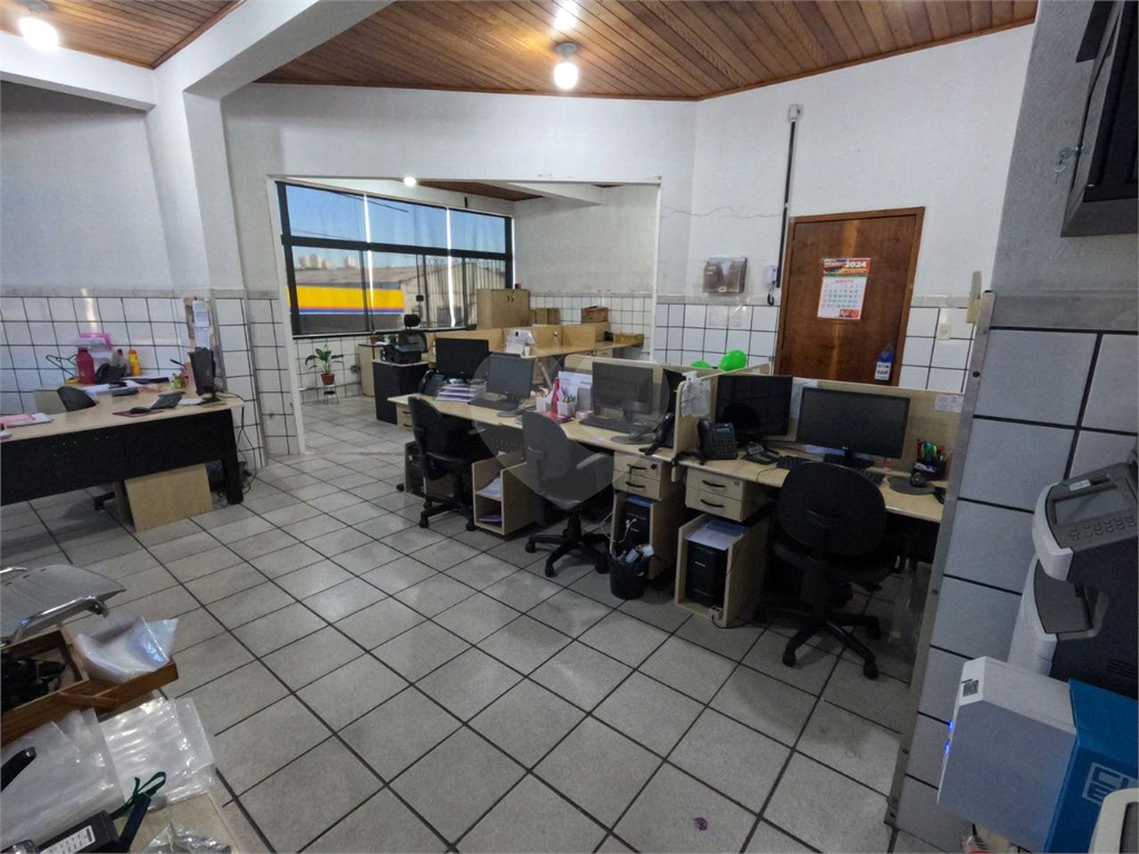 Prédio Inteiro à Venda - 516m² Área Útil - Vila Maria - SP