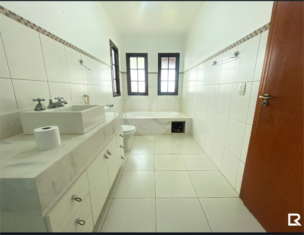 Casa de Condomínio à venda com 4 quartos, 365m² - Foto 10