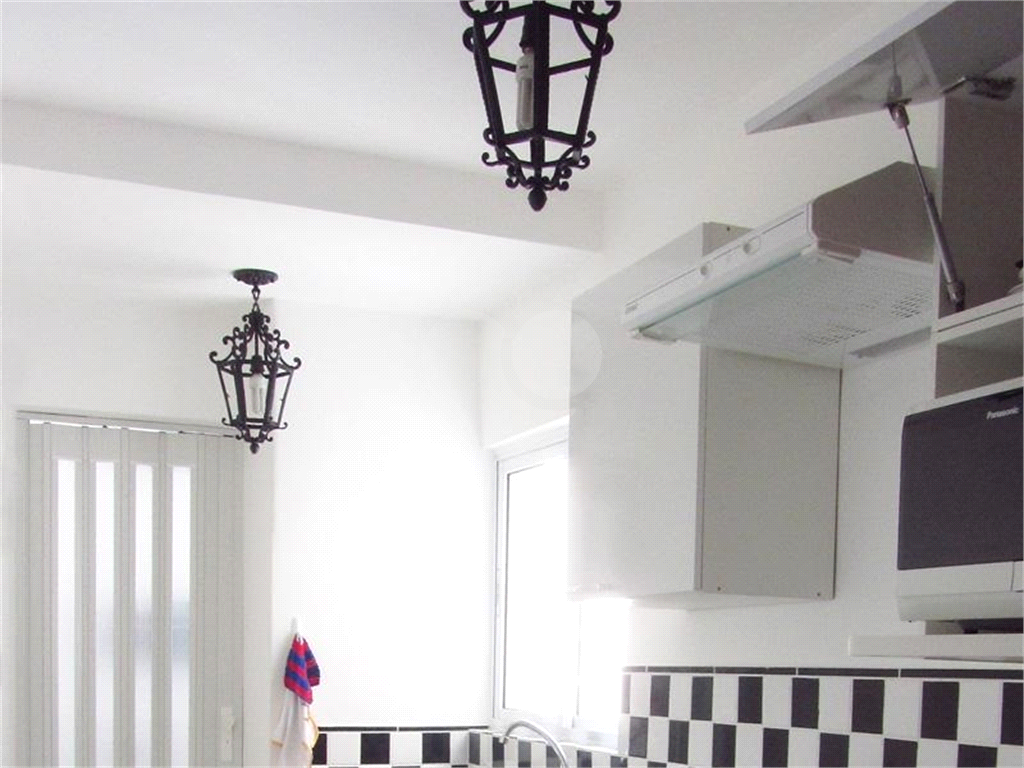 Apartamento Praça Franklin Roosevelt 01 dormitório