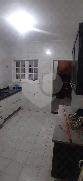 Condomínio fechado no bairro das palmas do Tremembé, 3 dormitórios, 2 com sacada e suíte e 2 vagas