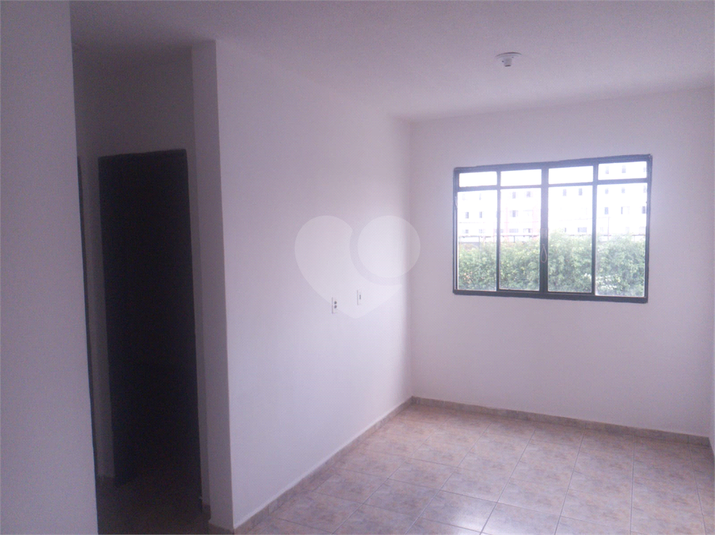 Apartamento à venda com 2 quartos, 62m² - Foto 31