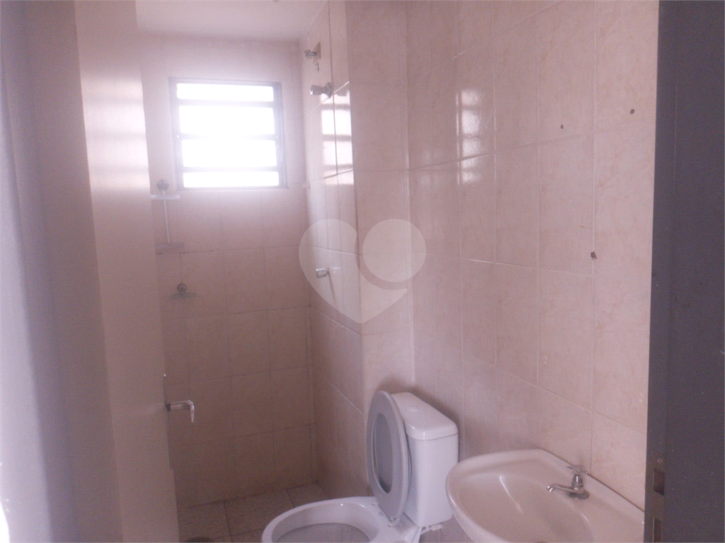 Apartamento à venda com 2 quartos, 62m² - Foto 29