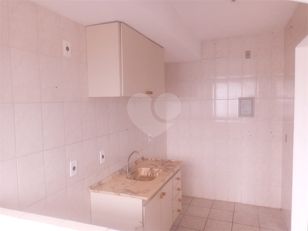 Apartamento à venda com 2 quartos, 62m² - Foto 33