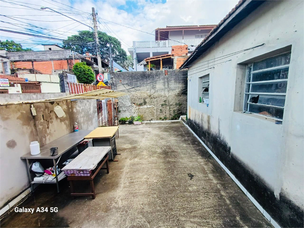 Terreno à venda com 2 quartos, 87m² - Foto 17