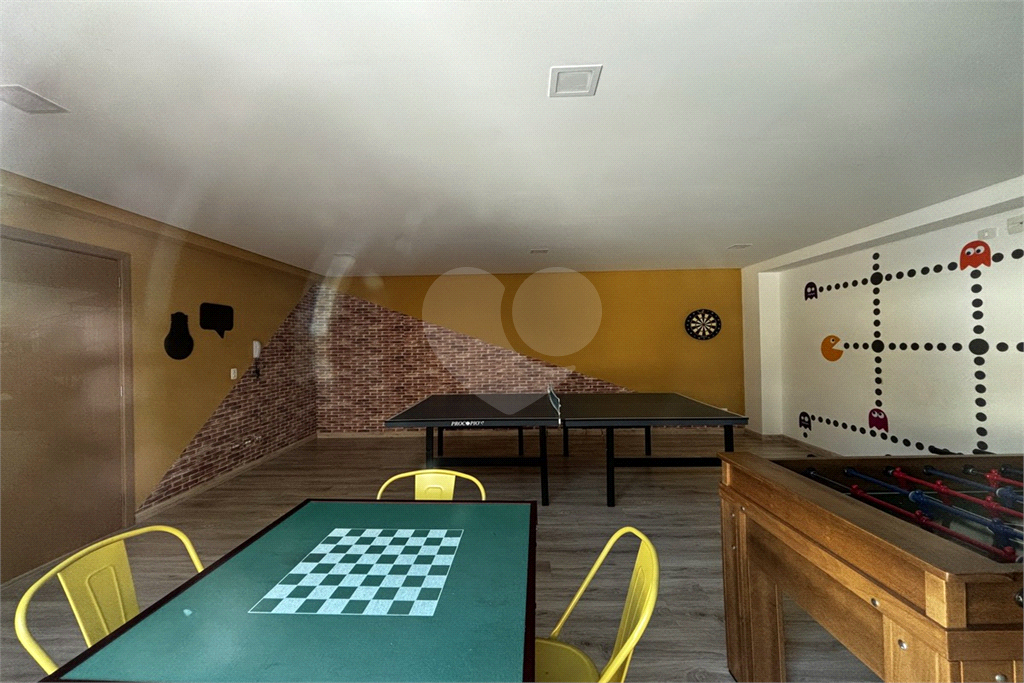 Apartamento porteira fechada com 3 suítes e 6 vagas em Santana