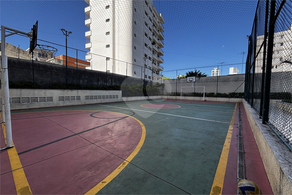 Apartamento porteira fechada com 3 suítes e 6 vagas em Santana