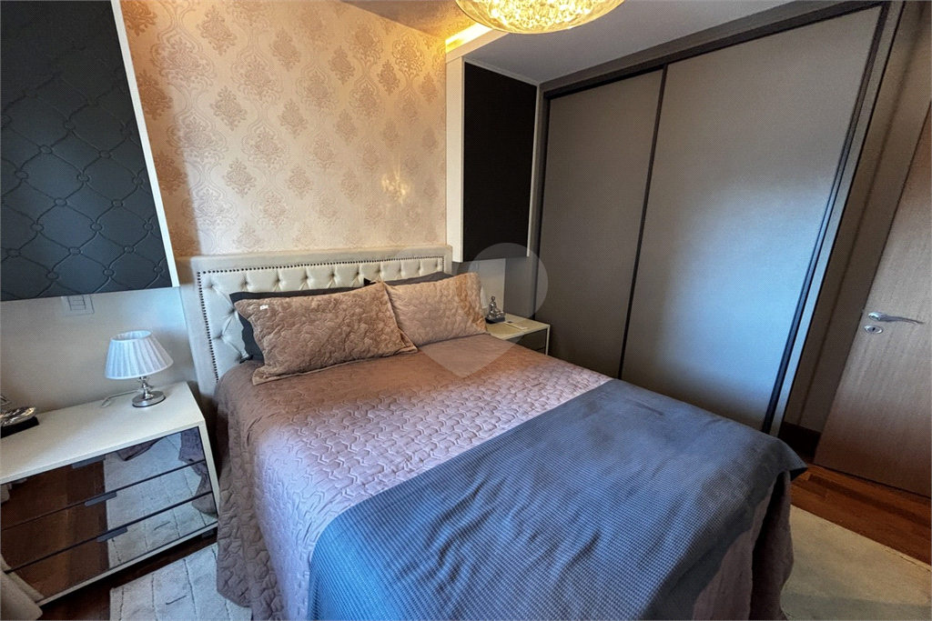 Apartamento porteira fechada com 3 suítes e 6 vagas em Santana