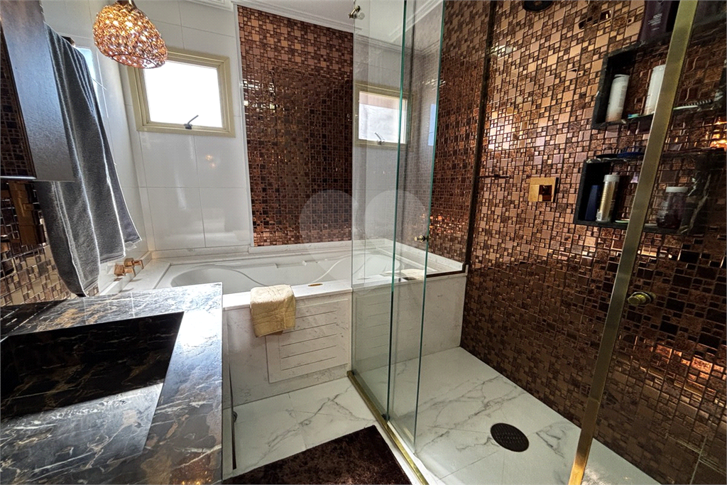 Apartamento porteira fechada com 3 suítes e 6 vagas em Santana