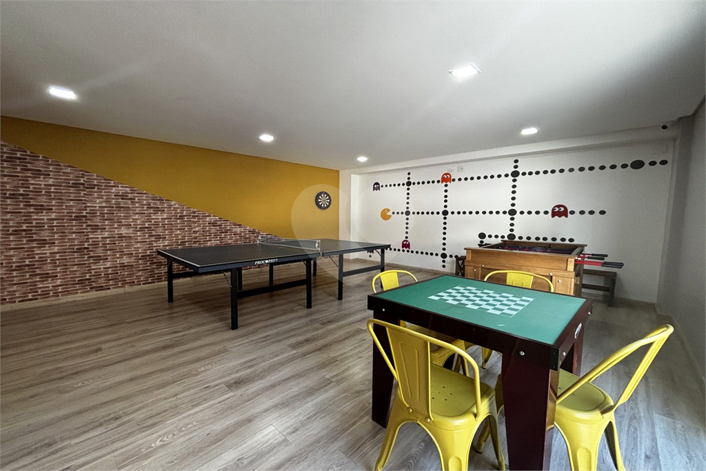 Apartamento porteira fechada com 3 suítes e 6 vagas em Santana