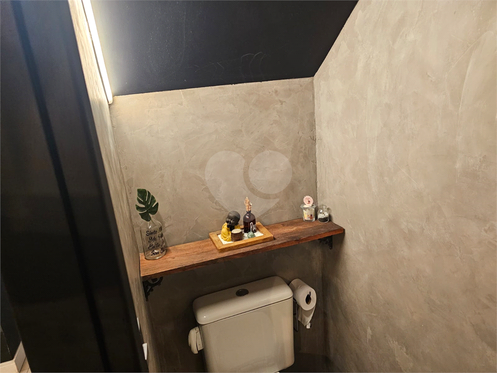 Casa em condomínio na Vila Maria