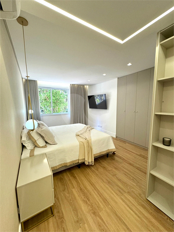 More no melhor do ITAIM-BIBI em um apartamento de cinema! - PORTEIRA FECHADA
