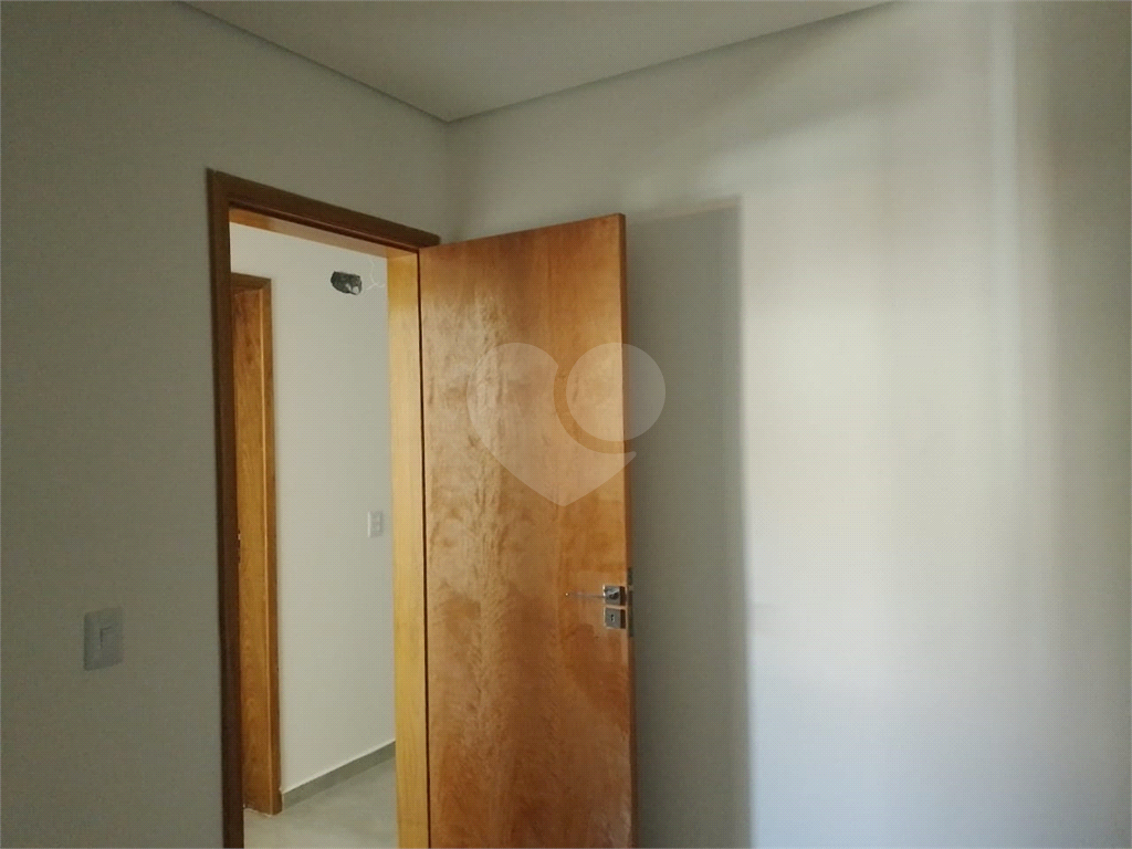 Apartamento Novo com 2 Dormitórios, Elevador na Vila Gustavo. Aceita Pet.