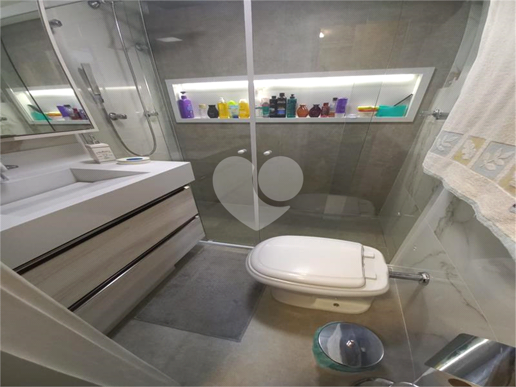 Apartamento Reformado no SQP: Conforto e Vista Deslumbrante