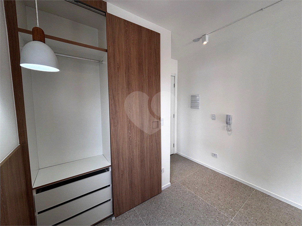 Apartamento Locação 1 dormitório 1 vaga na Av Pompeia 