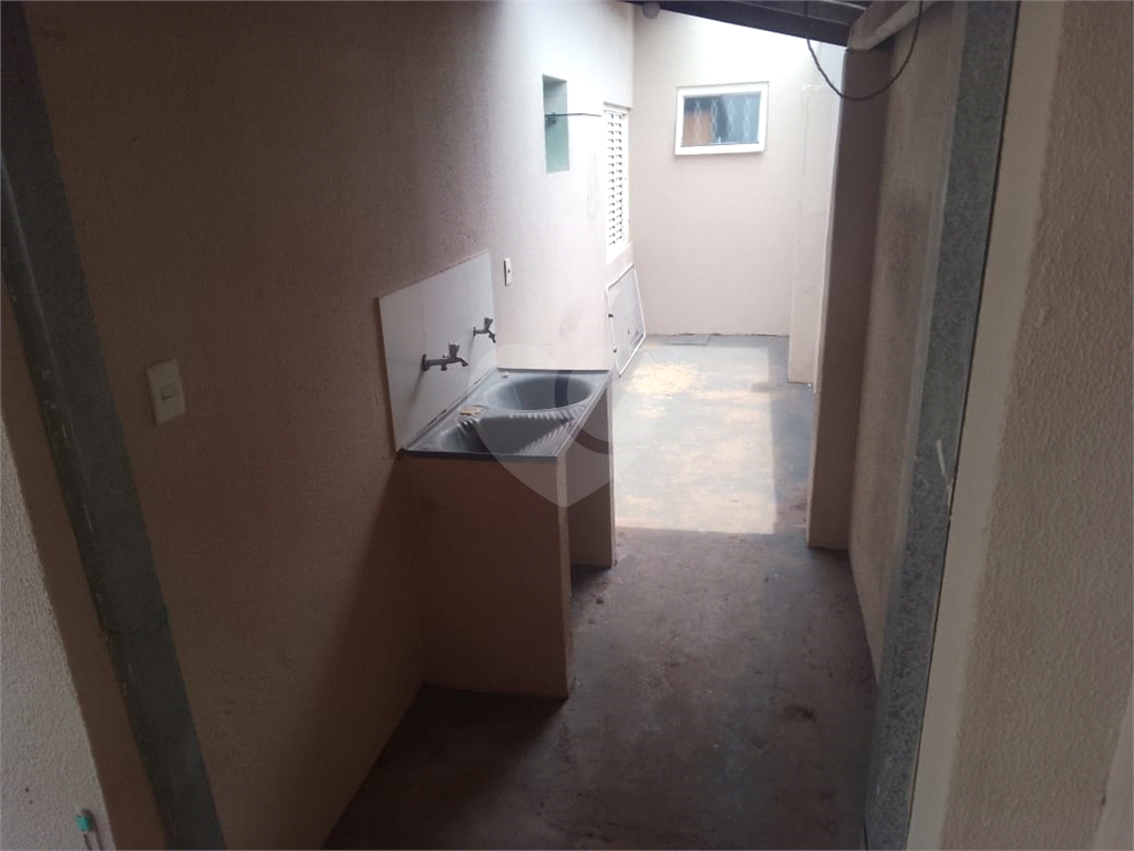 Casa à venda e aluguel com 3 quartos, 190m² - Foto 16