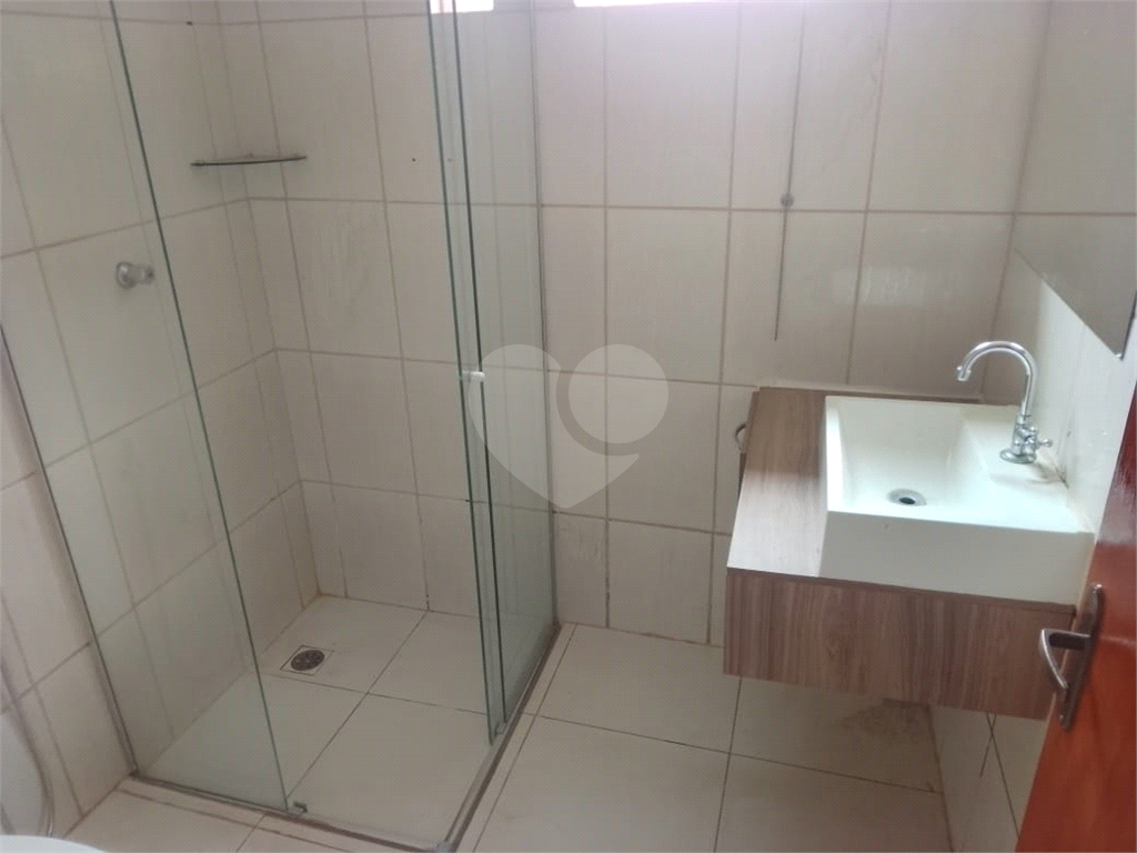 Casa à venda e aluguel com 3 quartos, 190m² - Foto 11