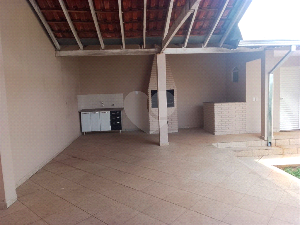 Casa à venda e aluguel com 3 quartos, 190m² - Foto 22