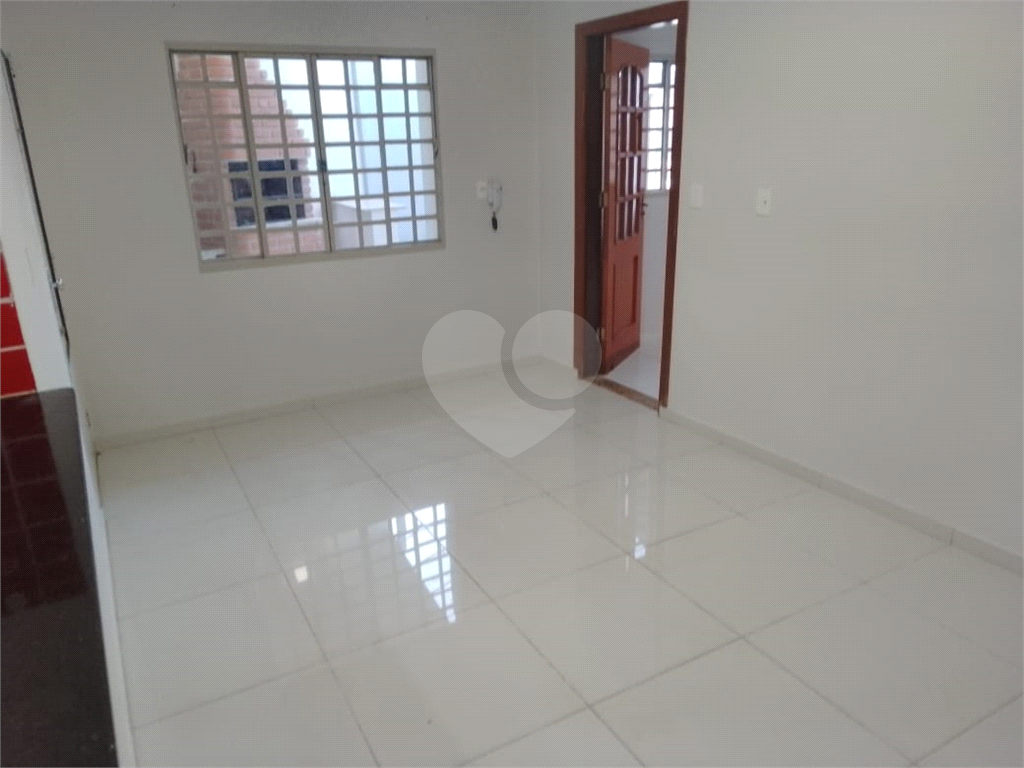 Casa à venda e aluguel com 3 quartos, 298m² - Foto 25