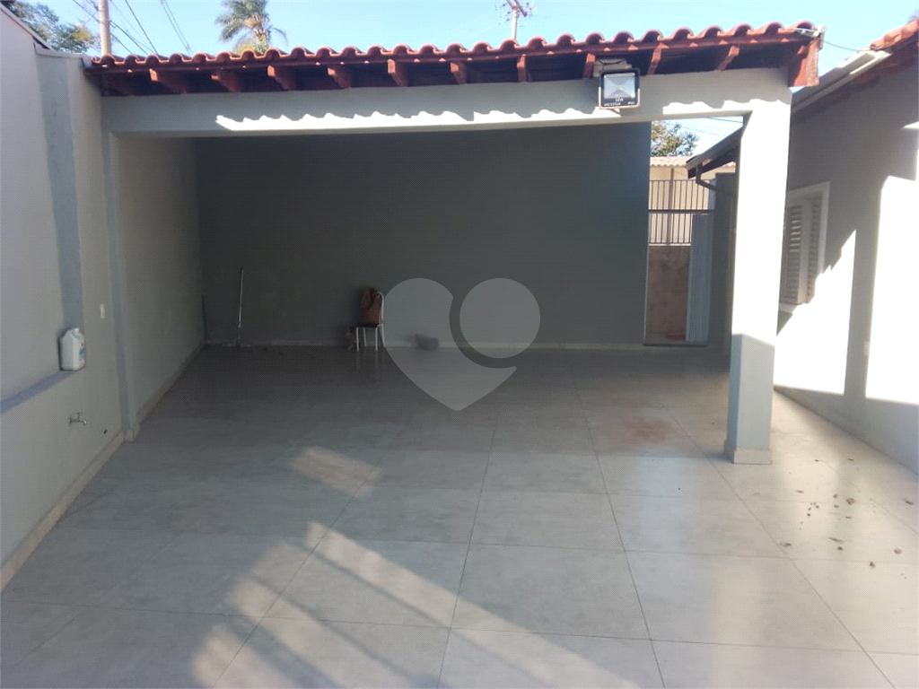 Casa à venda e aluguel com 3 quartos, 298m² - Foto 28