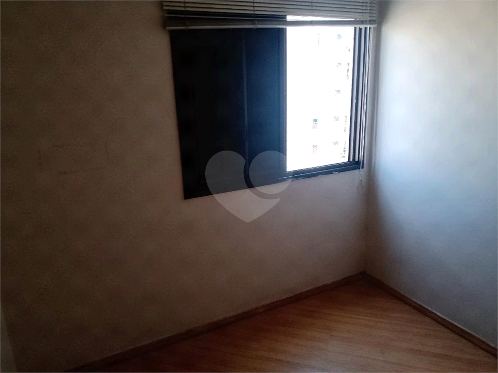 Excelente apartamento 3 dormts com sacada localizado na parte mais plana das Perdizes 