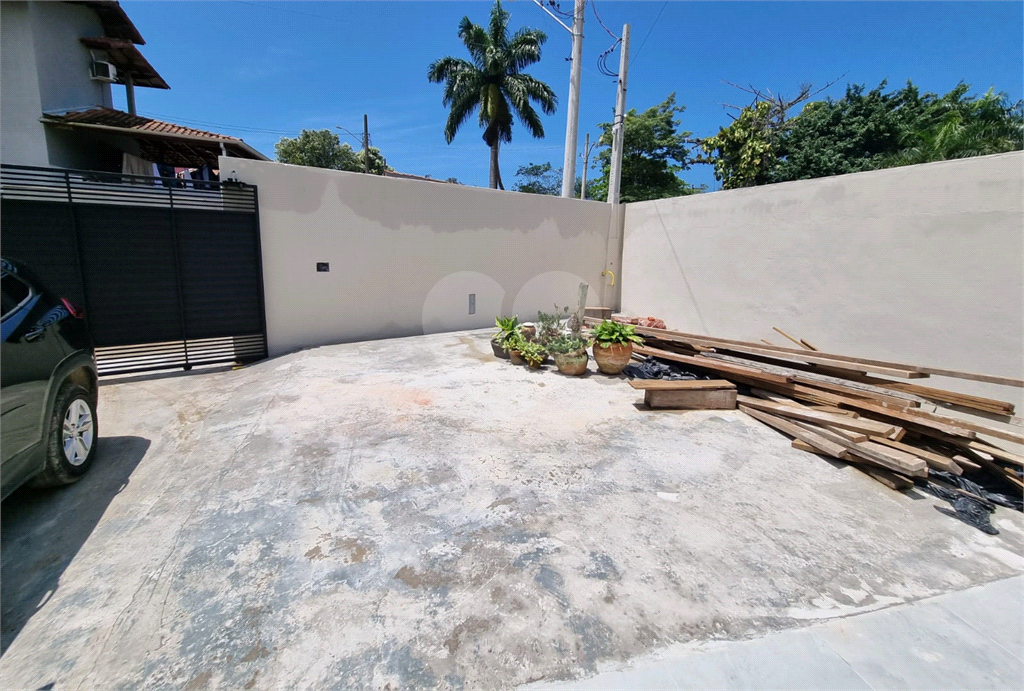Casa à Venda na Praia de Capricórnio, 242 m² útil, 3 suítes, próximo a praia - Caraguatatuba!