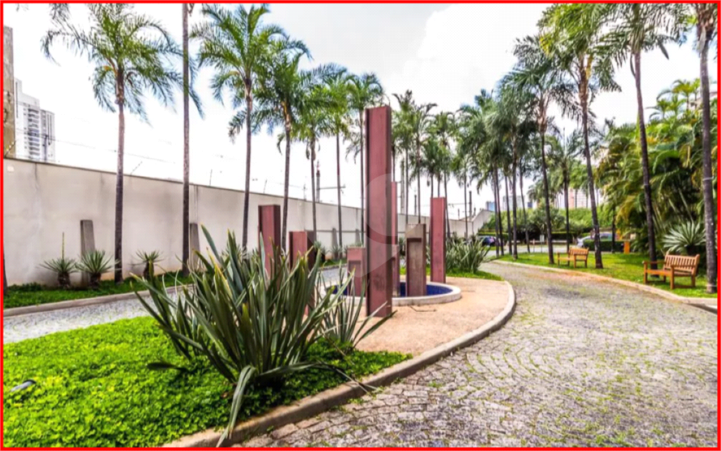 APARTAMENTO em LAPA